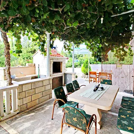 Garden House Σπίτι διακοπών *