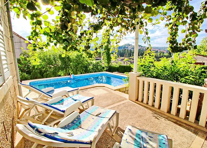 Garden House Semesterbostad